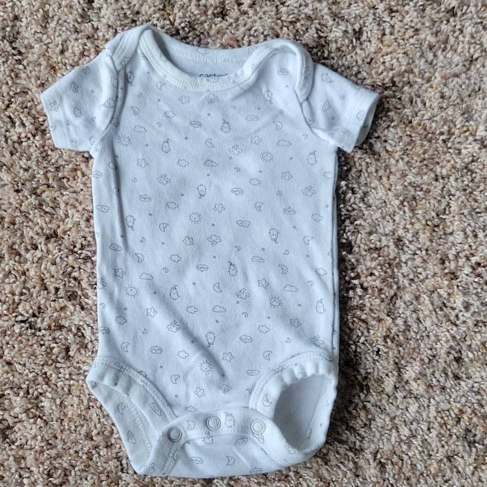 Carter's nb onesie